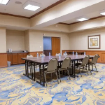 ハンプトン イン アリス