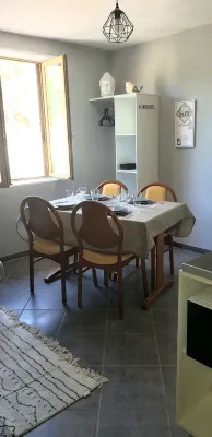 Appartement Duplex Avec vue sur la Montagne Hotels in Saint-Nectaire