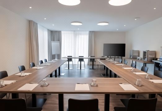 홀리데이 인 익스프레스 - 카이저슬라우테른