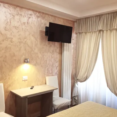 Hotel Orchidea Hotel dekat Stasiun Rivoli