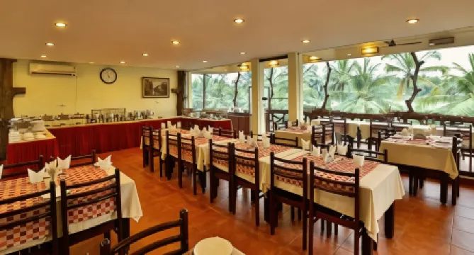 Kalathil Lake Resort