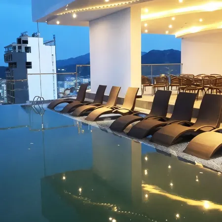 Majestic Premium Hotel