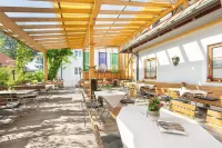 Hotel Neuwirt - breakfast