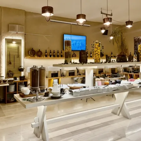 Nidimos Hotel