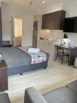 Northpoint Motel Apartments - parcheggio