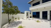 Ahiva Suites Goidhoo - 3 stelle