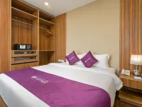 Lavender Riverside Hotel Hotels near Sun Wheel