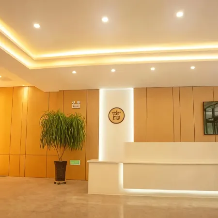 Chengde Jiyue Hotel