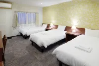 Leo Plaza Hotel