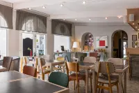 Hôtel Edmond Rostand - Hot Tub