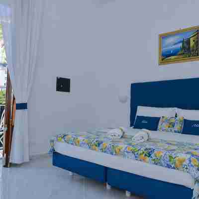 Natalia House center of Sorrento Rooms