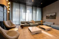 Prime CBD Living  Modern 1BR Steps from Everything