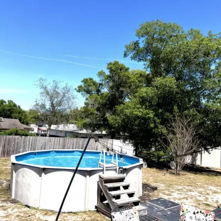 Backyard Oasis with Pool • 10 Min to Weeki Wachee