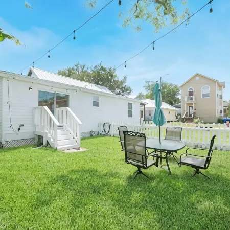 Remodeled Historic Home. Walk to DT. Office space.