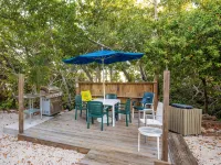 Poolside Cottage #412 - Tiny houses
