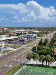 Top Floor Satellite Beach Oceanfront, Heated Pool, Private Beach Access - Wi-Fi