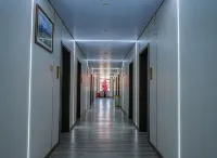 Xinlong Kangwaluozhi Hotel