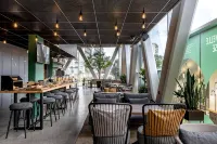 Best Western M-Treize Paris Asnieres - bar