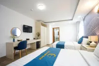 Moonlight Nha Trang Hotel - Kolam Renang