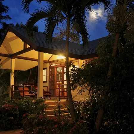 Coco Palm Beach Resort