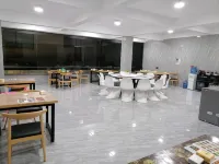 โรงแรมเมิ่งหยวนซานจู้ หยางซั่ว (สาขา เมืองโบราณซิงผิง)