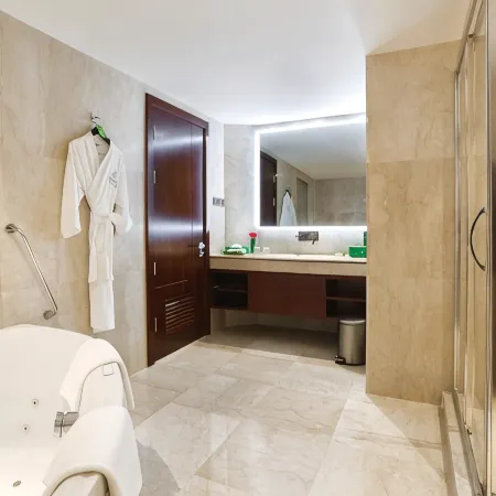 Holiday Inn DHAKA CITY CENTRE by IHG
