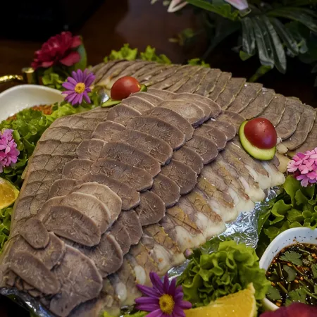 Xundian Fenglongwan Resort Hotel