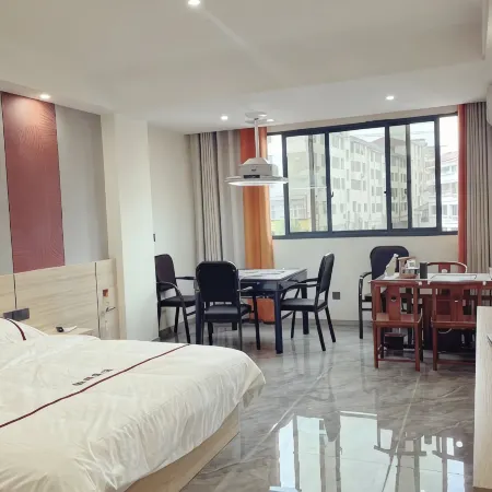 Huangting Hotel