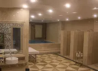 Lanyi Holiday Hotel