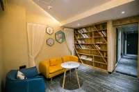 Shanshui Yisu Qingfeng Hostel - جاكوزي