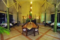 Coconut Palms Resort & Diamond Casino