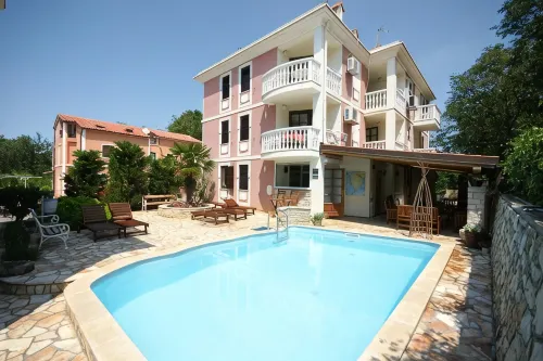 Apartments and Rooms Degra - WiFi