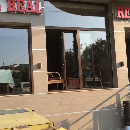 Hotel Real