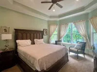 Spacious private home on Lake Oconee- located in a quiet cove. - 4つ星