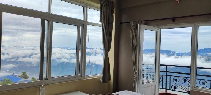 Hotel High Ground Inn Sarangkot Hotels in Kaski