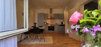 Dimi Living - Condos
