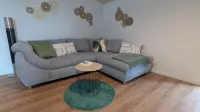 2 room apartment touring view at the Kaiserberge motorcycle / bicycle garage - 公寓