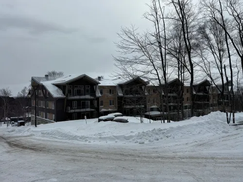 Ski-in Penthouse Condo at the base of Mont-Ste-Anne