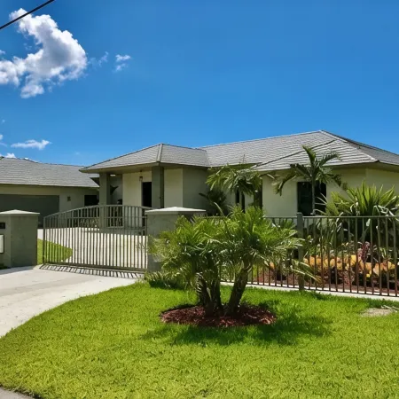 Luxury Water Front Villa Freeport Bahamas