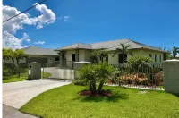 Luxury Water Front Villa Freeport Bahamas