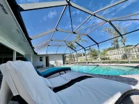 Pool house - heated pool in heart of Melbourne, minutes to beach - مسبح