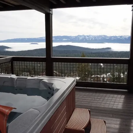 8 Bedrooms, Sleeps 18, 12 bath, Movie theater, Spa, Hot tub, ELEVATOR