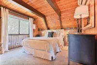 Chalet in Stanislaus National Forrest near Murphys w/ privacy and canyon views