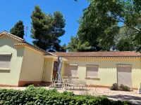 Les Jardins du Carignan - Jolie Maison sur un Terrain de 1300m2 en Centre Ville - 3-Star