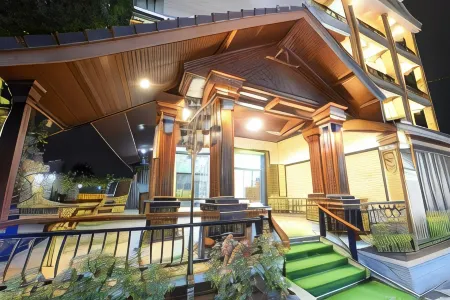 Vientiane Luxury Hotel