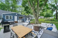 Close to Drake/Downtown - Filled With Amenities, Pet Friendly, Hot Tub, Theater! - ブティック