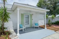 Private Pool! 3 Blks to Beach Access! West Destin, Next to the Henderson!