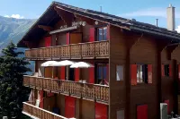 Apartment with a dream view of the panorama of the four-thousand-meter peaks