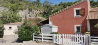 House 5 minutes from the beach, shared swimming pool in the residence - Pools