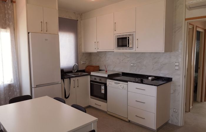 APARTMENT IN LLANÇA VERY CLOSE TO THE BEACH